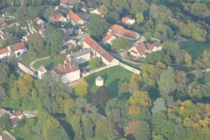 Le discret château de Thorey sur Ouche.
